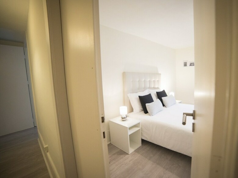 Apartamentos Oporto Guest Bombarda Art District