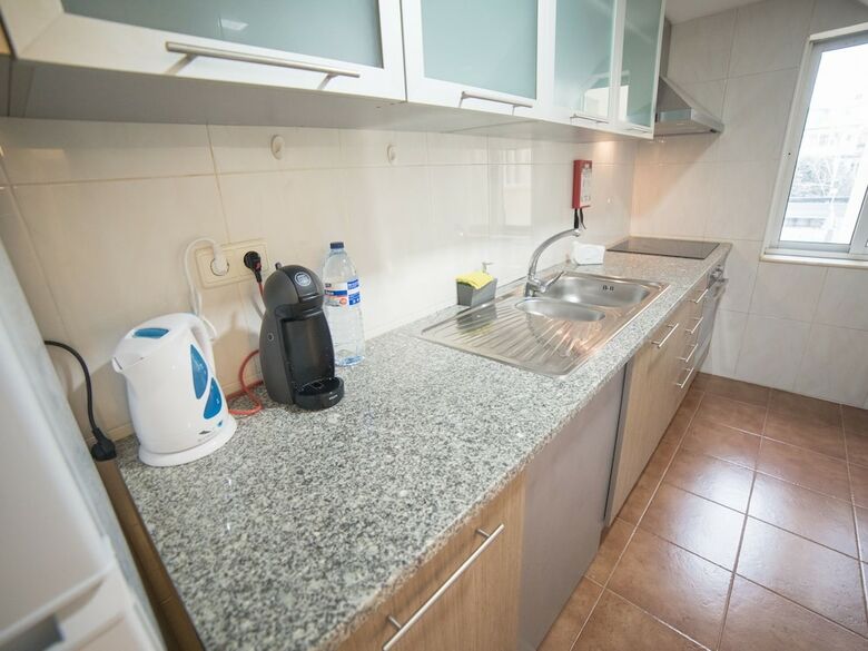 Apartamentos Oporto Guest Bombarda Art District