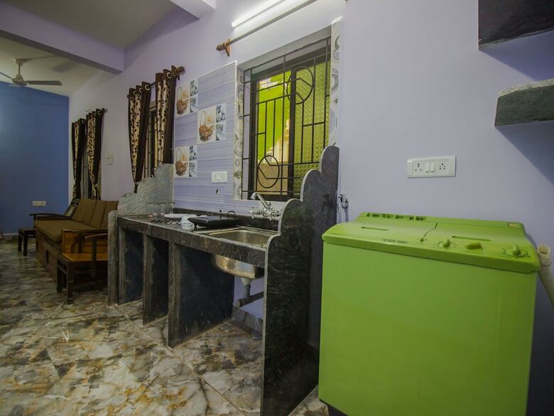 Oyo 16976 Home Pool View 3bhk Siolim