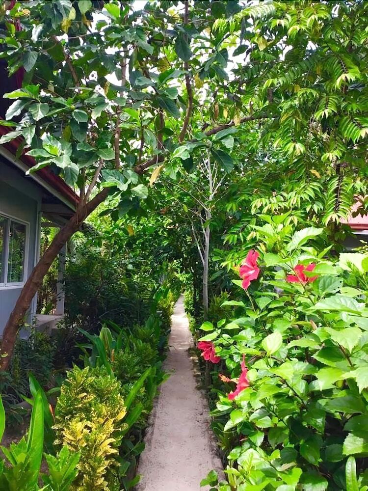 Hotel Siargao Residency