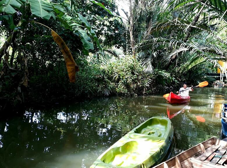 Hotel Baan Klangsuan Bang Korbua