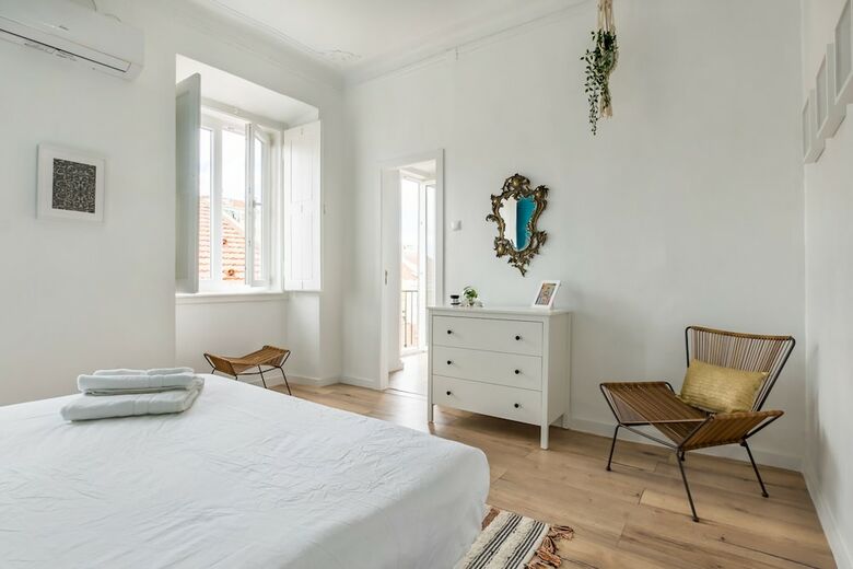 Hotel The Color | Suites & Rooms