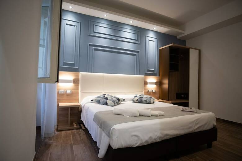 Boutique Stop And Sea Guesthouse