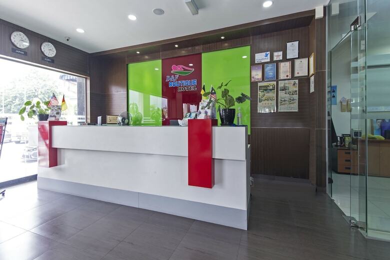 Oyo 498 D&f Boutique Hotel Senawang