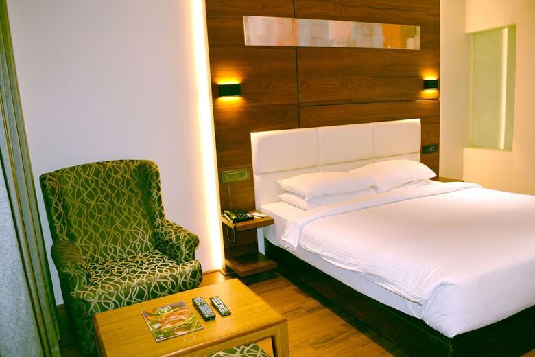 Hotel R K Residency