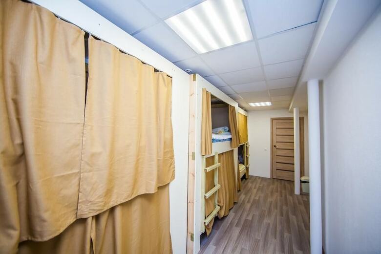 Hostal Proloft Hotel & Hostel