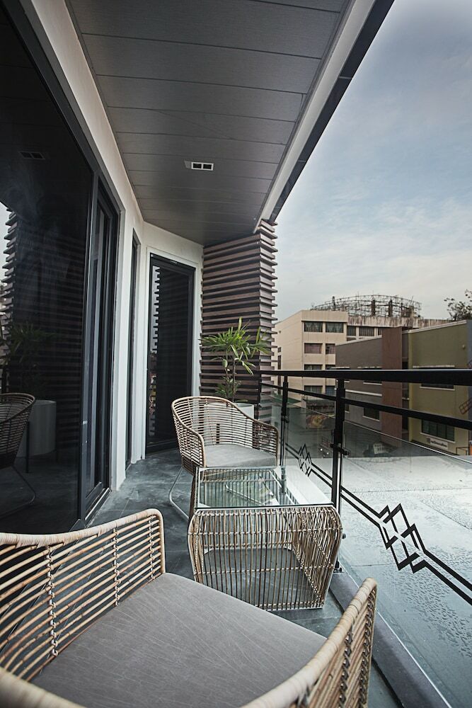 Hotel Stonehill Suites