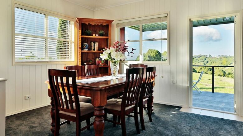 Hotel Seasons Of Maleny B&B