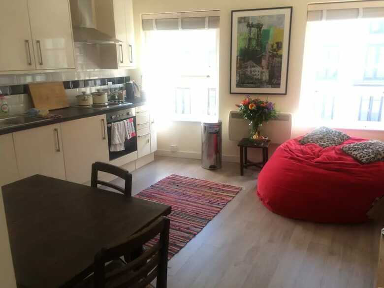 Modern 1 Bedroom Apartment In Holloway
