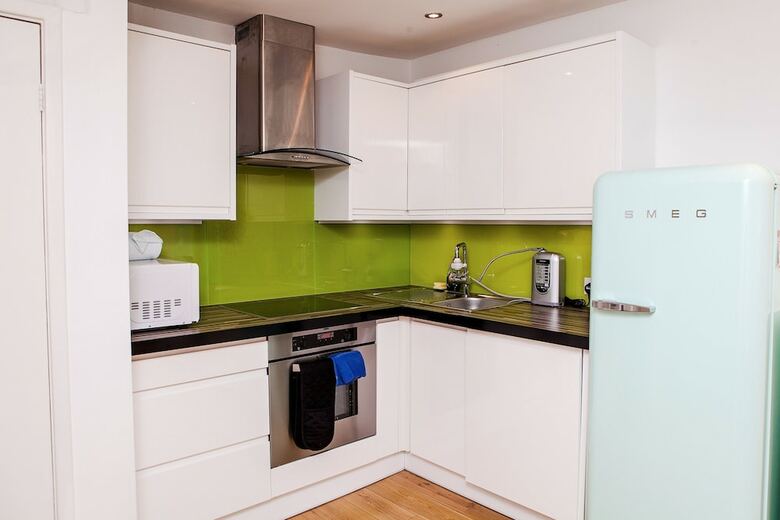 1 Bedroom Apartment Close To Paddington