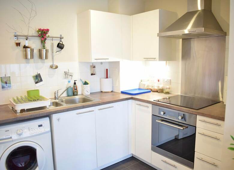 Spacious 1 Bedroom Apartment Near Greenwich