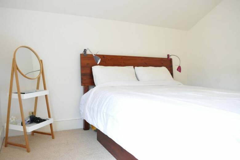 Bright 2 Bedroom Apartment In Battersea