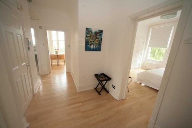 2 Bedroom Apartment In Wimbledon Village