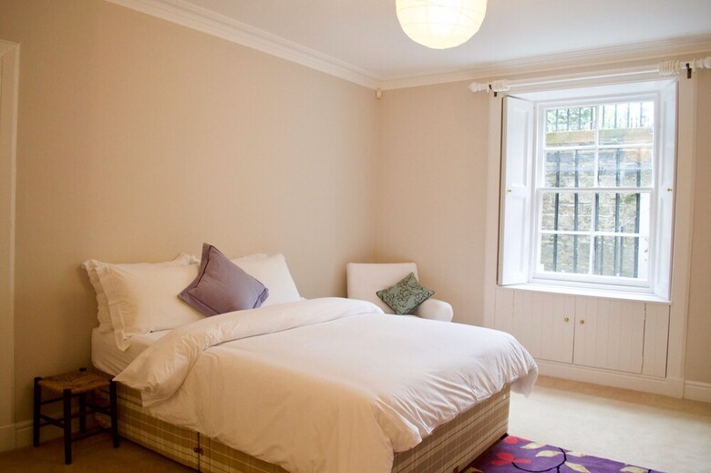 Apartamentos 1 Bedroom Stockbridge Flat Sleeps 6