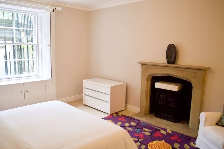 Apartamentos 1 Bedroom Stockbridge Flat Sleeps 6