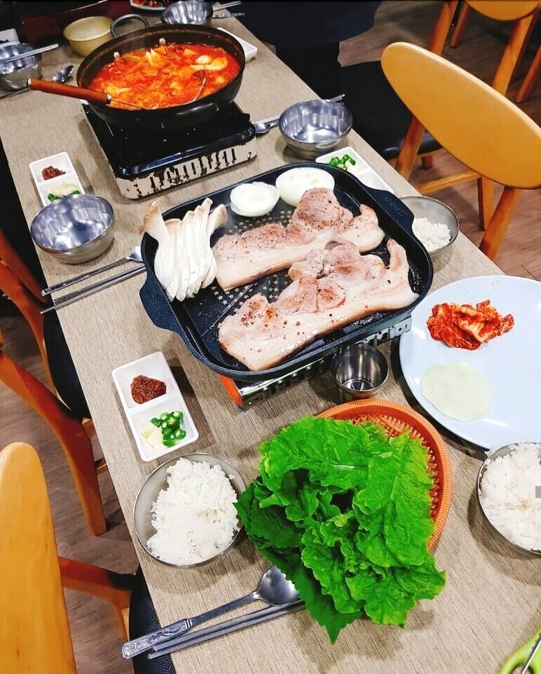 Hostal Sanbangsan Hot Spa Guesthouse - Hostel