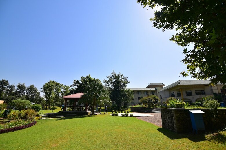 Hotel Country Resort By Ahrpl - Katra
