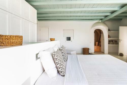 Villa Christina By The Pearls Collection