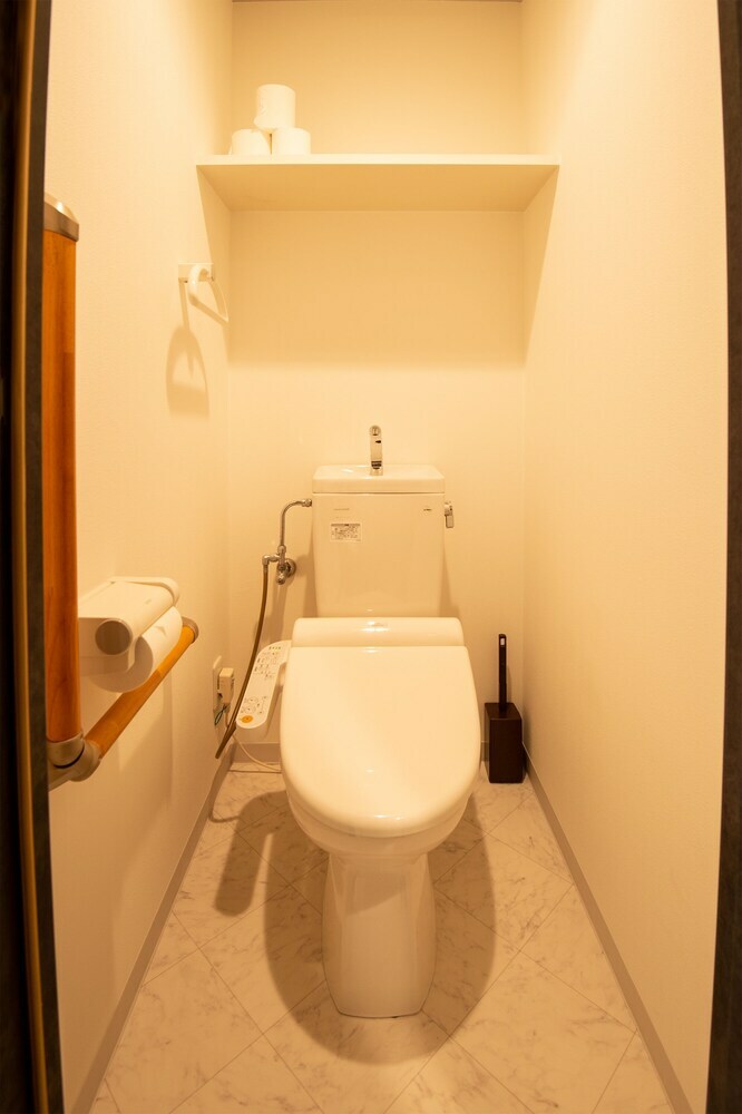 Hotel ?rlis_house Shin Osaka East