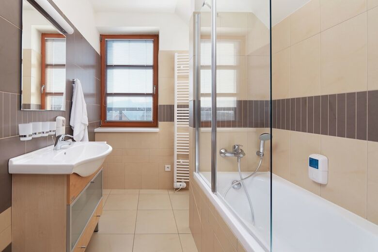 Wellness Hotel ?�?ky