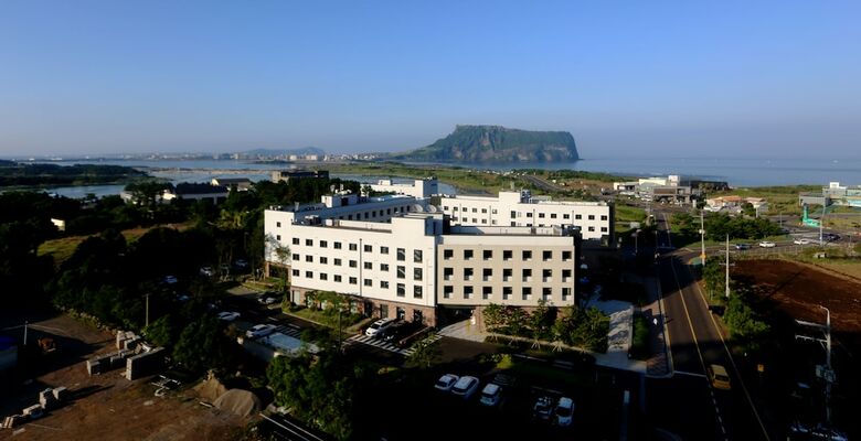 The Best Jeju Seongsan Hotel