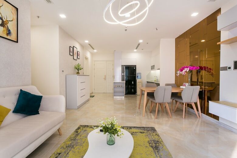 Aparthotel Vinhomes Golden River P'house