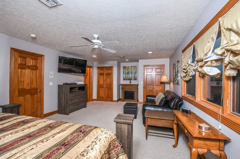 Cottage On The Marsh 4 Bedroom Townhome
