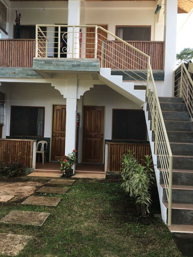 Hotel John Verhel Homes And Island Tours