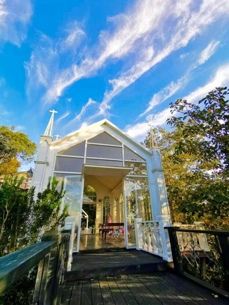 Fong Chou Cottage