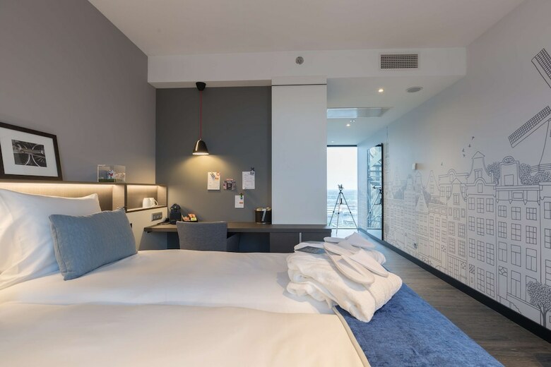 Postillion Hotel Amsterdam, Bw Signature Collection