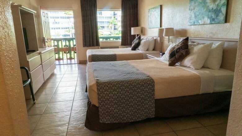 Ft. Lauderdale Beach Resort Hotel & Suites