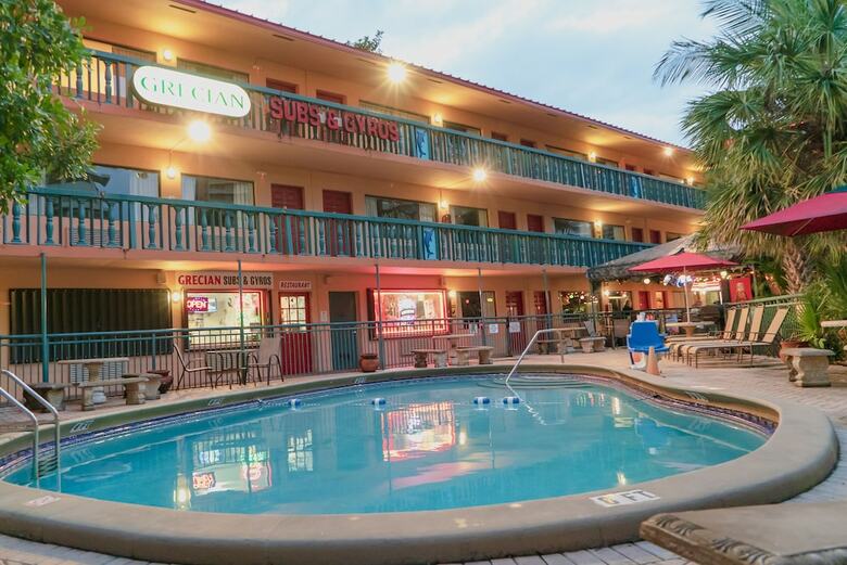 Ft. Lauderdale Beach Resort Hotel & Suites