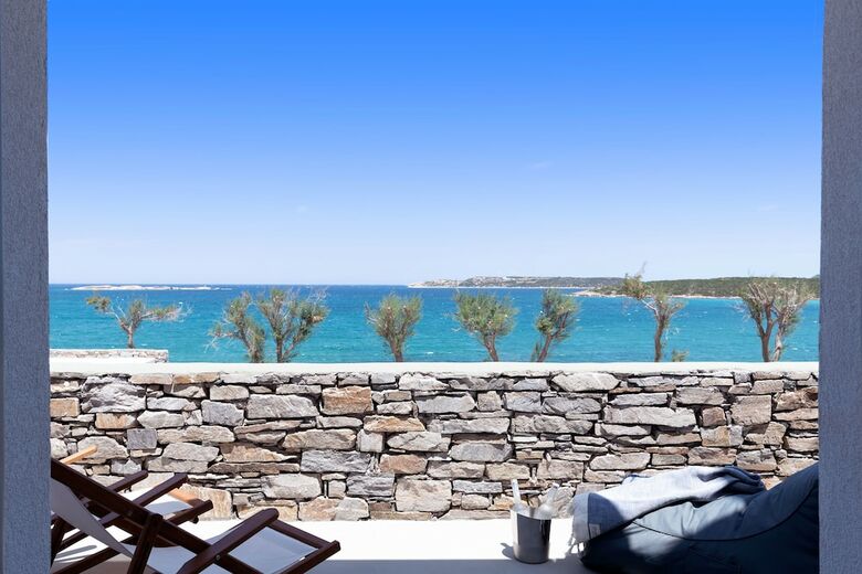 Hotel Paros Comfy Suites