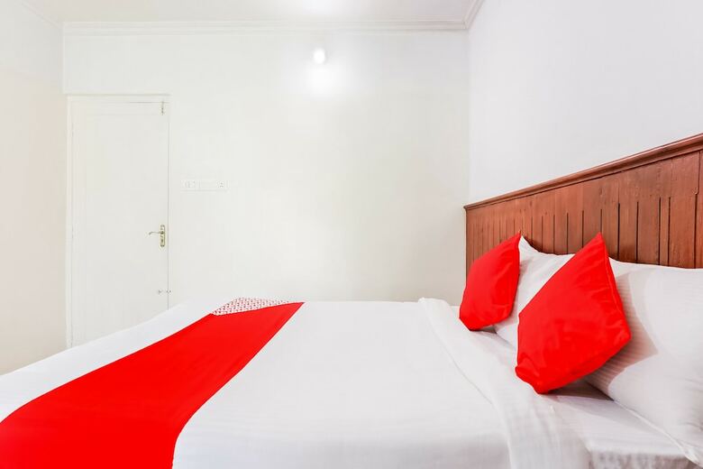 Hotel Oyo Flagship 22598 Oval Retreat