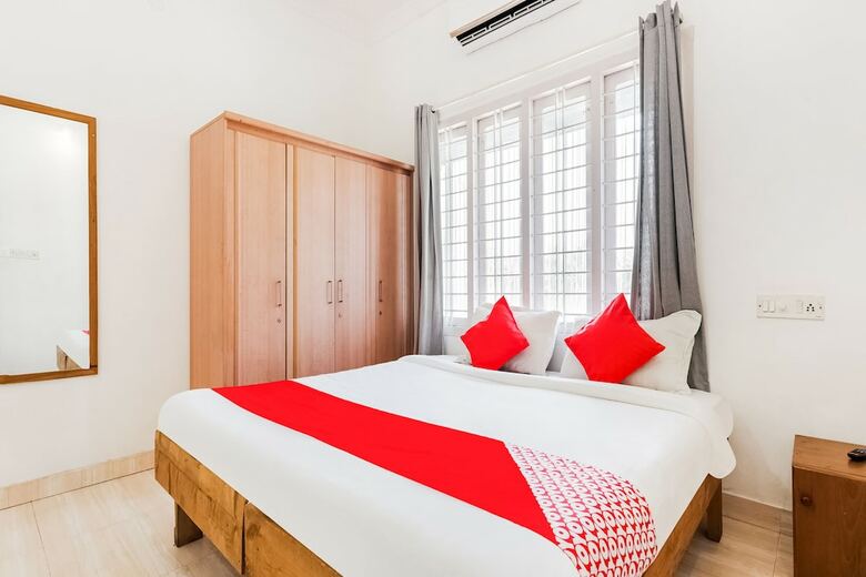 Hotel Oyo Flagship 22598 Oval Retreat