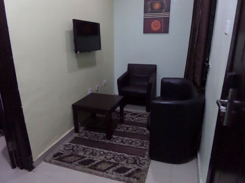 Hotel Alheri Suites
