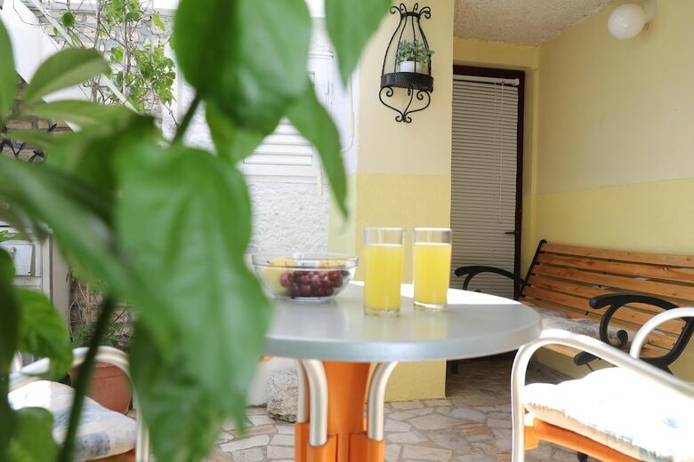Apartments Knezovic
