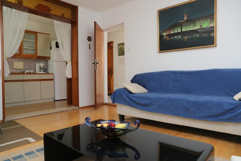 Apartments Knezovic