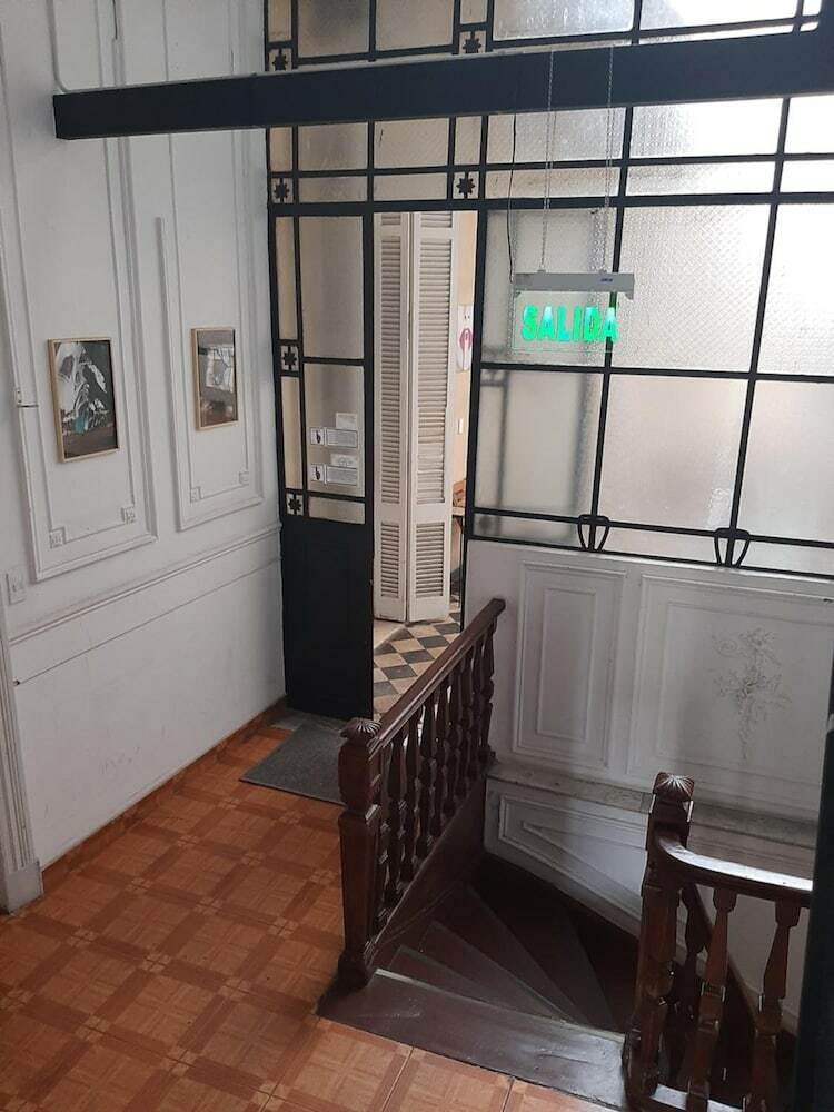Hostal Art Factory Guest House