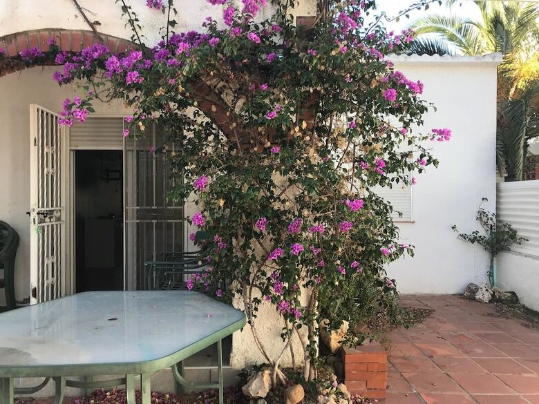 Villa Casa Adosada La Dorada Con Jardin - 100d