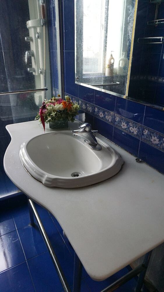 Hostal Shanghai Mofang Style Girls' Hostel