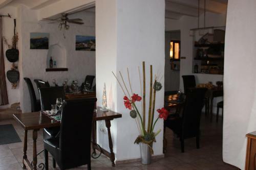Hotel L'alm�ssera Casa Rural & Restaurant