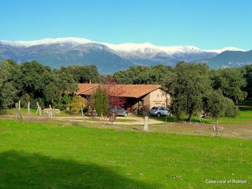 Hostal Casa Rural El Roblon