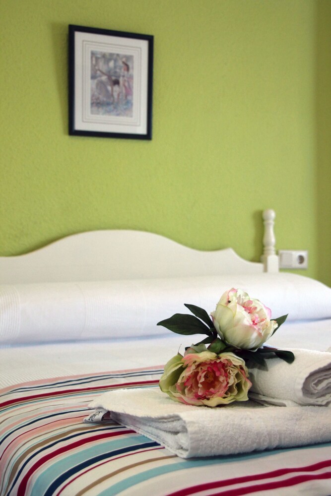 Hostal Restaurante Carlos III