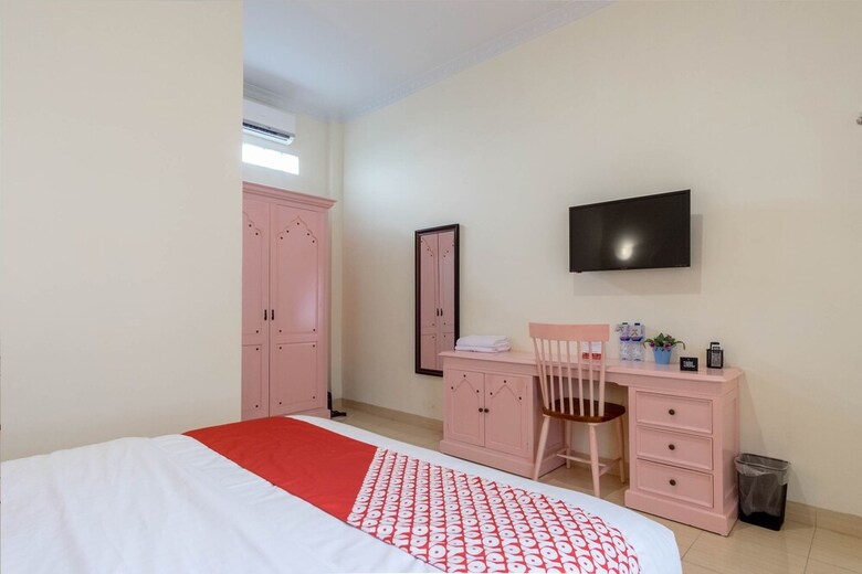 Hostal Oyo 269 Grand Shaqilla Syariah