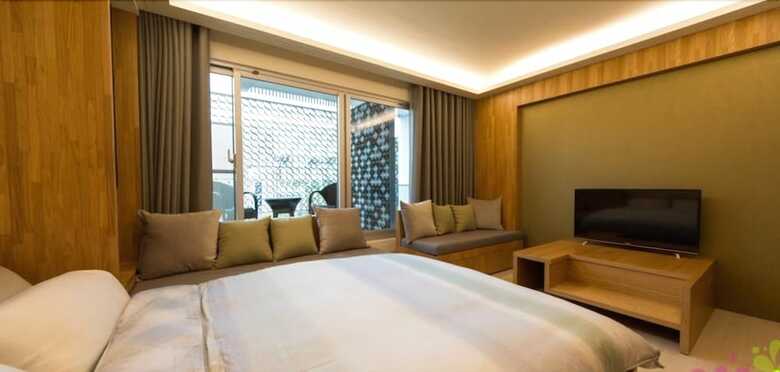 Hotel Viva La Vivace Tainan Hostel