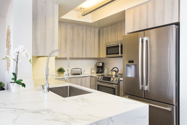 New Urban Downtown La Luxury Apartment