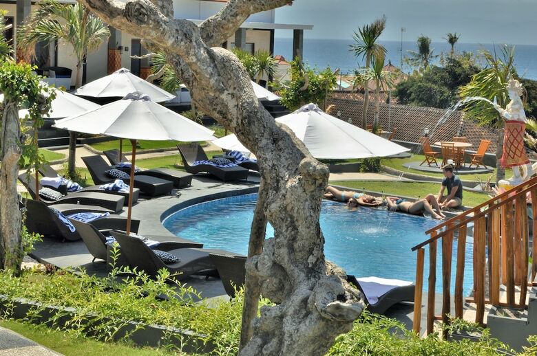 Hotel Pandawa Beach Resort And Spa Luxury