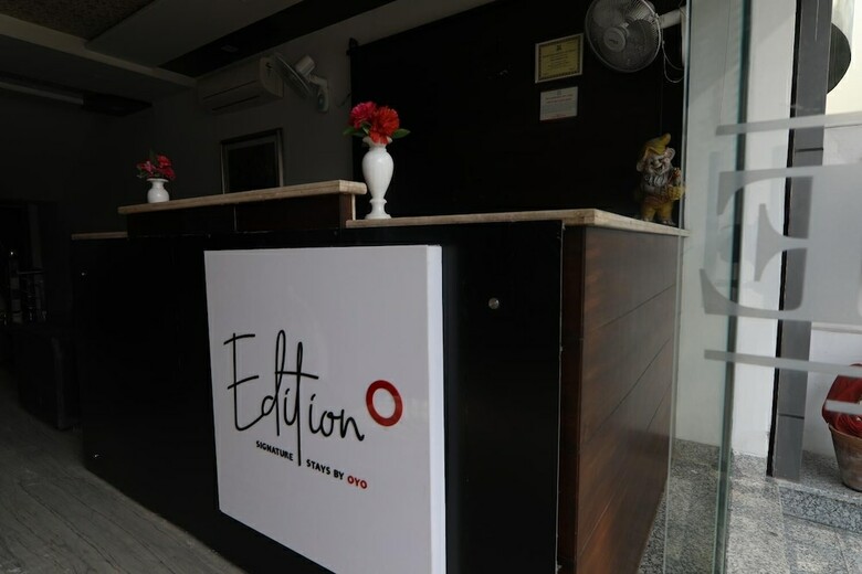 Hotel Edition O 30047 Signature Inn