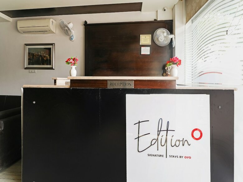 Hotel Edition O 30047 Signature Inn